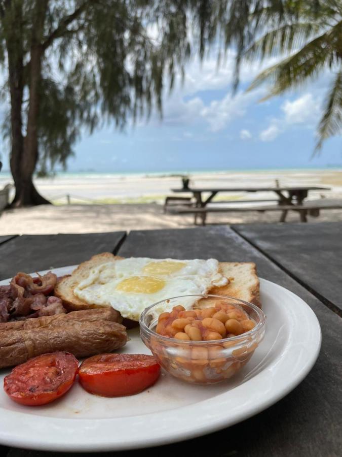 Mikadi Beach Camp & Backpackers Hostel Dar es Salaam Ngoại thất bức ảnh