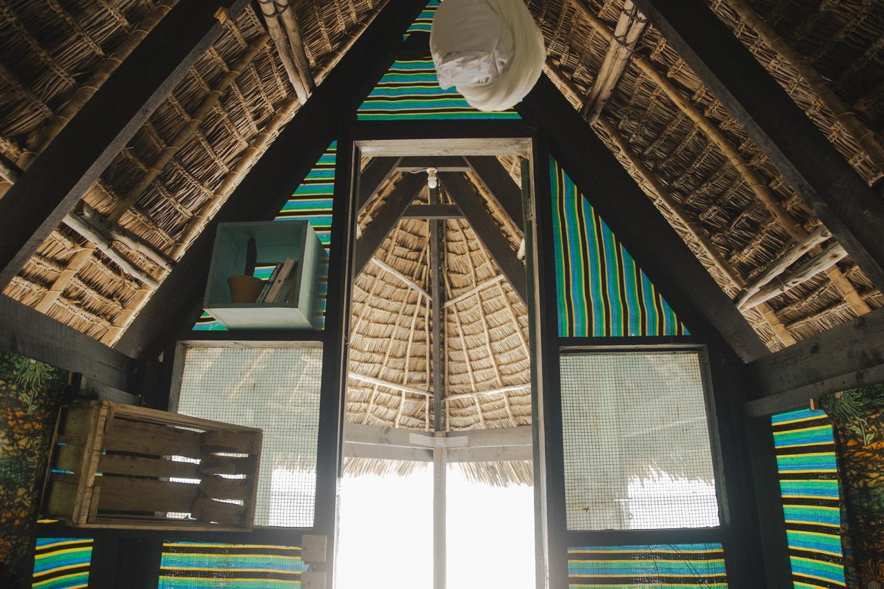 Mikadi Beach Camp & Backpackers Hostel Dar es Salaam Ngoại thất bức ảnh